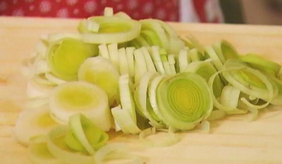 рис, зажаренный с овощами и яйцом