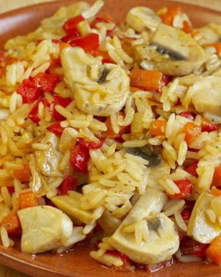 Рецепт тушеного риса с грибами и овощами
