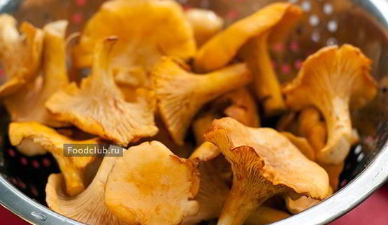 жареная картошка с лисичками