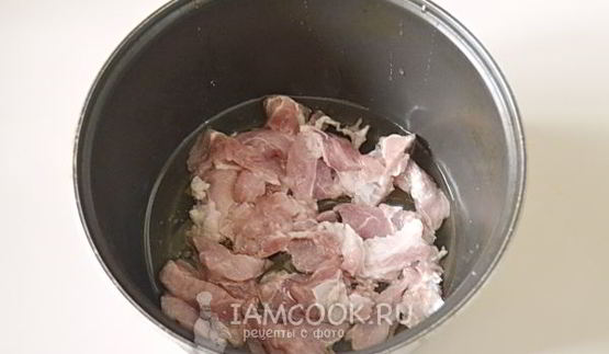 жареная картошка с мясом в мультиварке