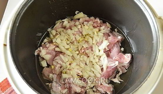 жареная картошка с мясом в мультиварке
