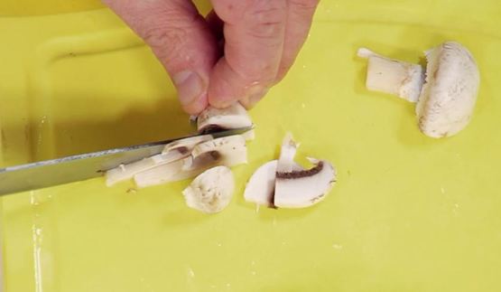 жареная картошка с шампиньонами