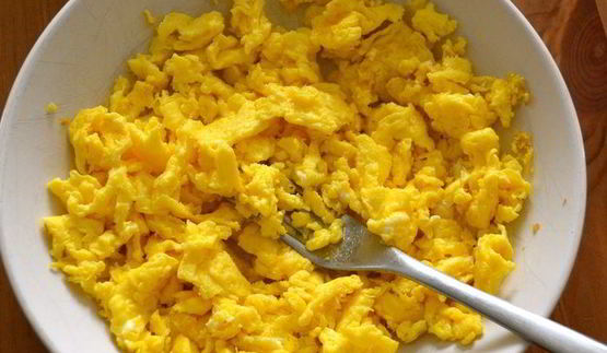 жареный рис по-кантонезийски