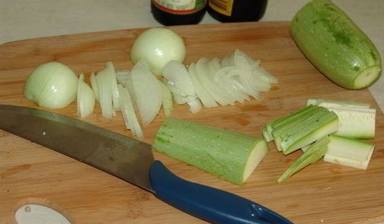 гречневая лапша соба с кабачками