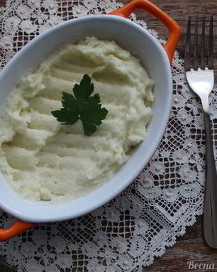 Картофельное пюре с чесноком