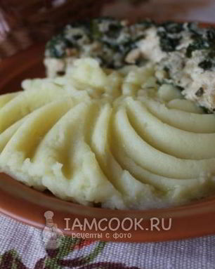 Картофельное пюре с печеным чесноком