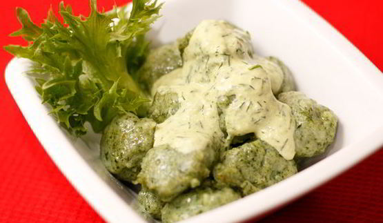 картофельные клецки со шпинатом