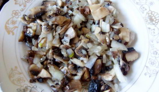 фаршированные котлеты из печени в кунжутной панировке