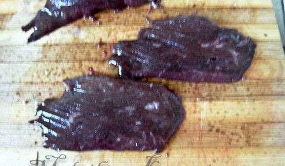 фаршированные котлеты из печени в кунжутной панировке