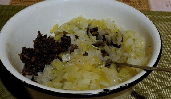 грибные котлеты из свежих шаминьонов