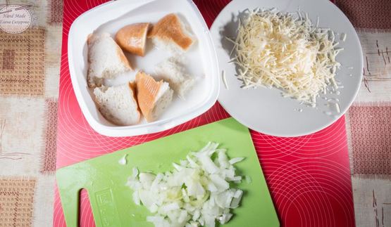 котлеты из индейки с яйцом