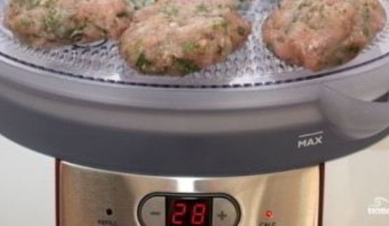 котлеты из индейки в пароварке