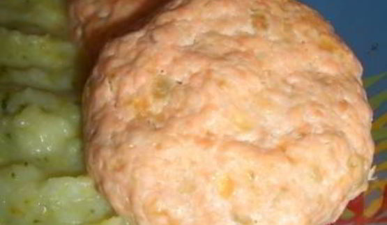 котлеты из красной рыбы с сыром