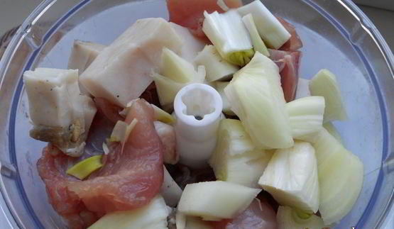 котлеты из кролика с овощными спагетти