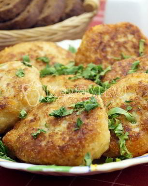 Котлеты из куриного фарша с сыром