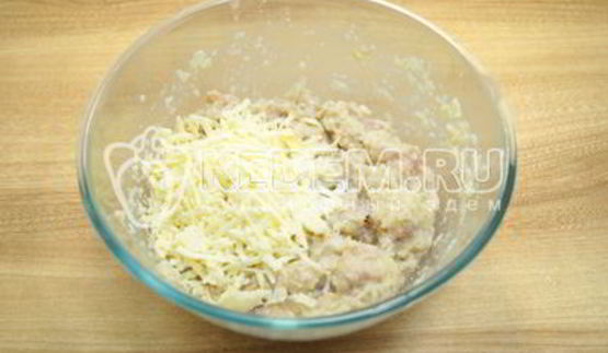 котлеты из куриного фарша с сыром