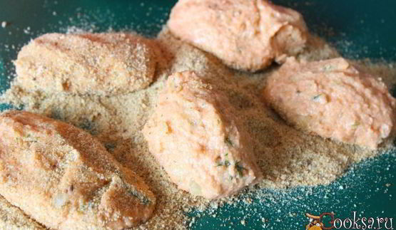 котлеты из семги с манкой