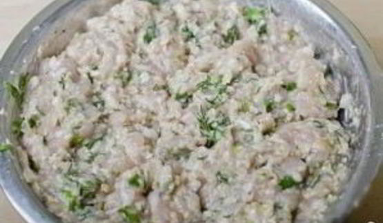 котлеты куриные с чесноком