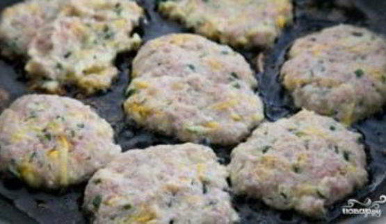 котлеты куриные с чесноком