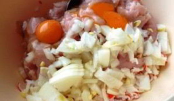 котлеты куриные с крабовыми палочками