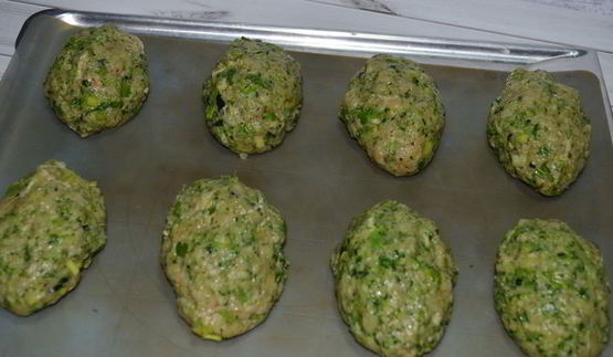 котлеты с брокколи и кабачком