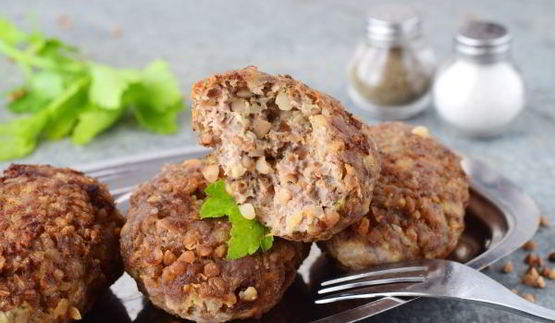 котлеты с гречкой и фаршем