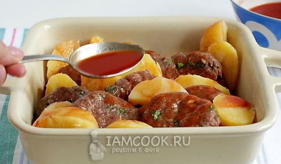 котлеты с картошкой в духовке