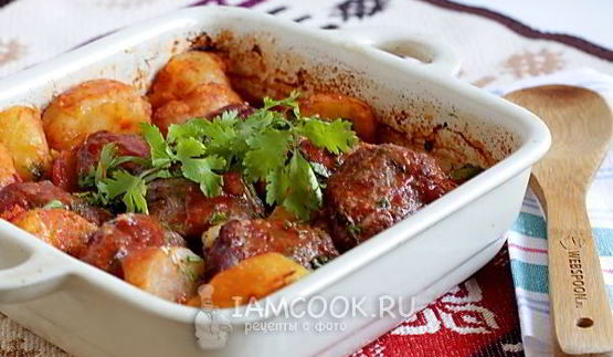 котлеты с картошкой в духовке