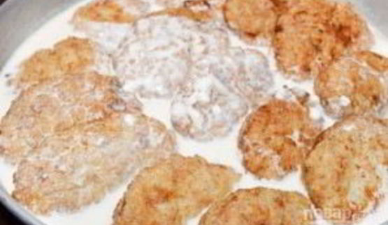 котлеты в духовке в соусе