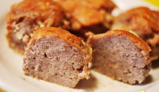 котлеты, запеченные в сливочно-томатном соусе