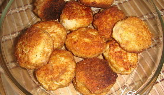 куриные котлетки с начинкой