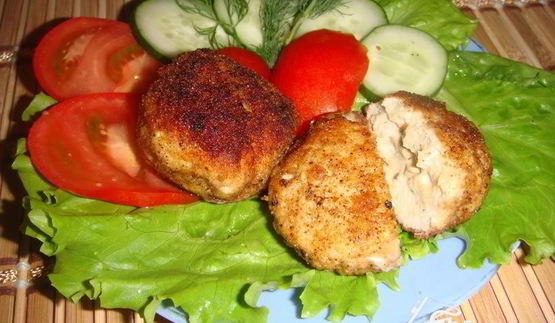 куриные котлетки с начинкой