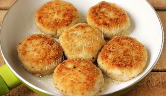 куриные котлеты с маслом