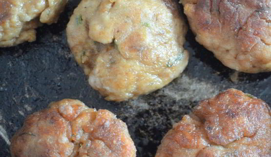 мясные котлеты с грибами