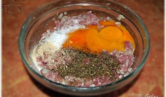 рубленные котлеты из индейки