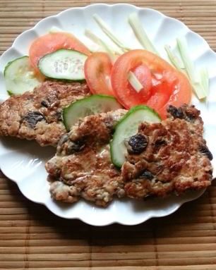 Рубленые котлеты из индейки с грибами