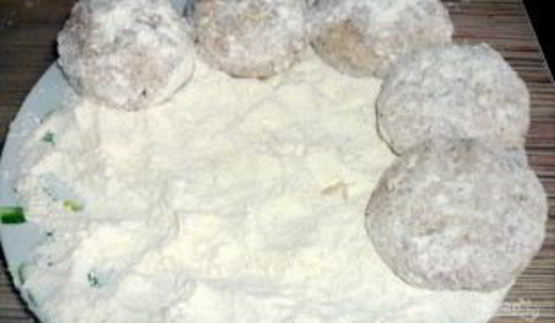 рыбные котлеты из щуки с салом