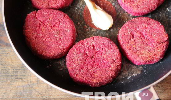 свекольные котлеты