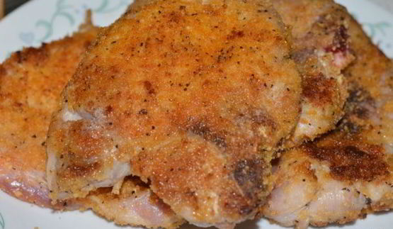 свиные котлеты со сливочным соусом и беконом