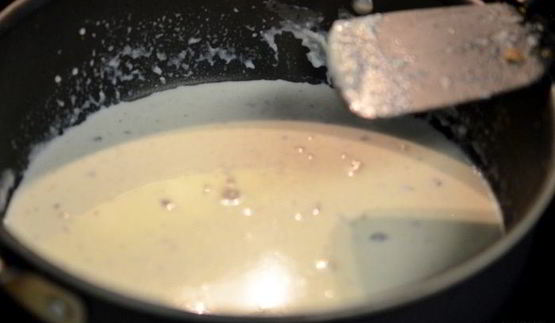 свиные котлеты со сливочным соусом и беконом