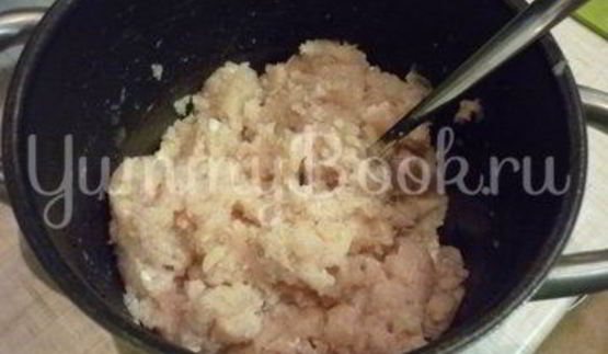 запеченные кабачково-куриные котлеты полезные