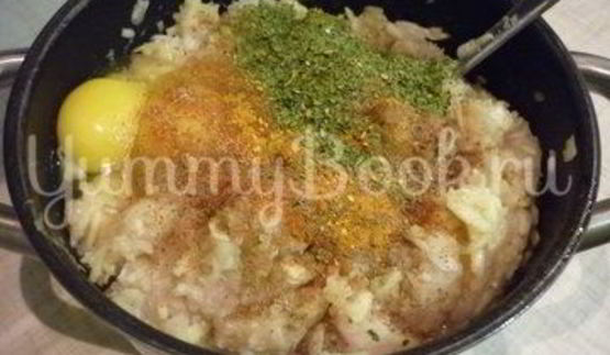 запеченные кабачково-куриные котлеты полезные