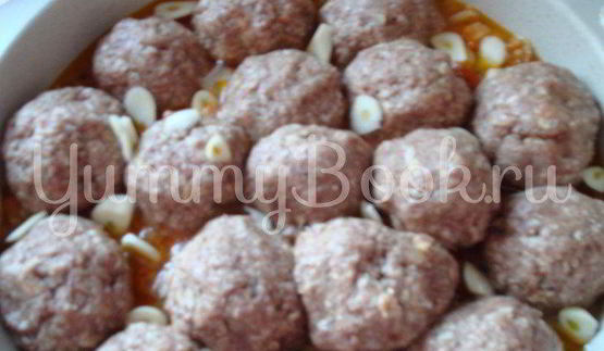 запеченные котлетки с овощами