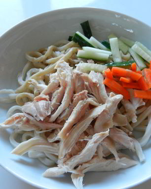 Кунжутная лапша с курицей по-китайски