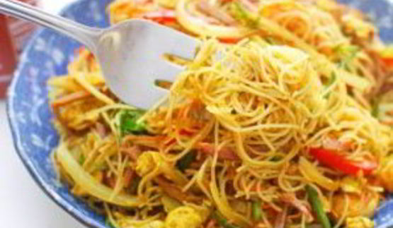 лапша по-сингапурски