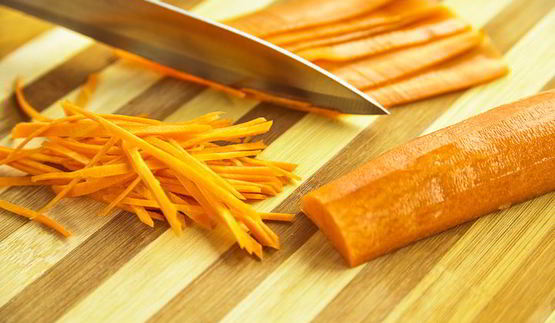 лапша с брокколи