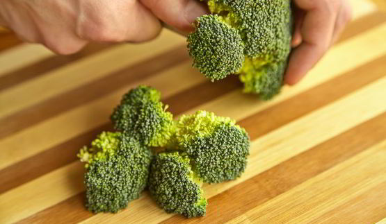 лапша с брокколи