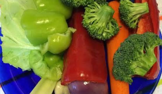 лапша с курицей и овощами