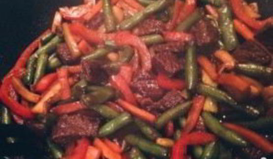 лапша со свининой в соусе терияки