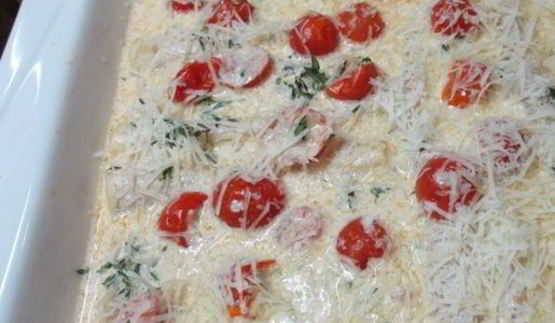 каннелони с овощным соусом и рыбным фаршем